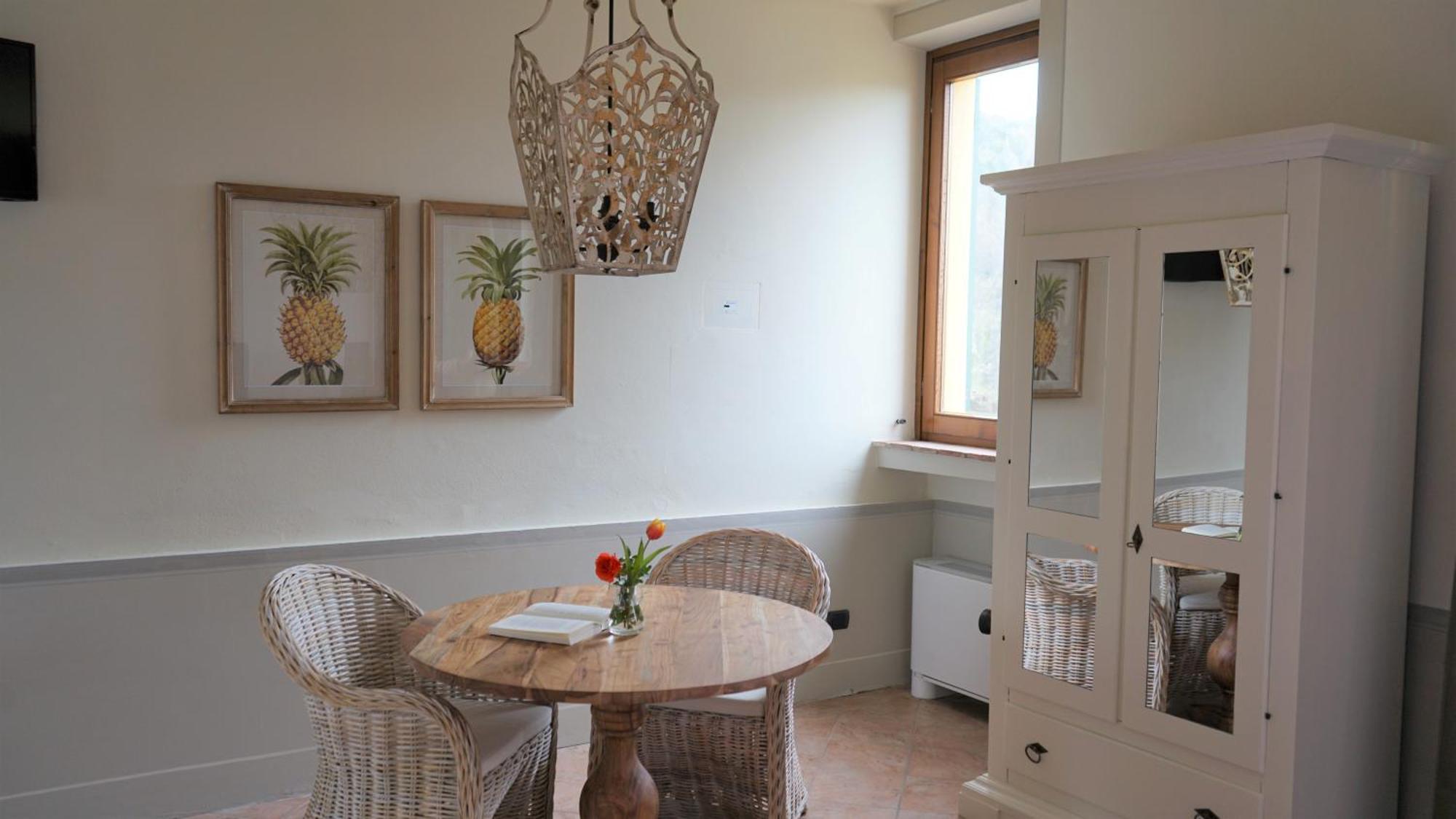 La Torre Wine Resort Монтекарло Екстериор снимка