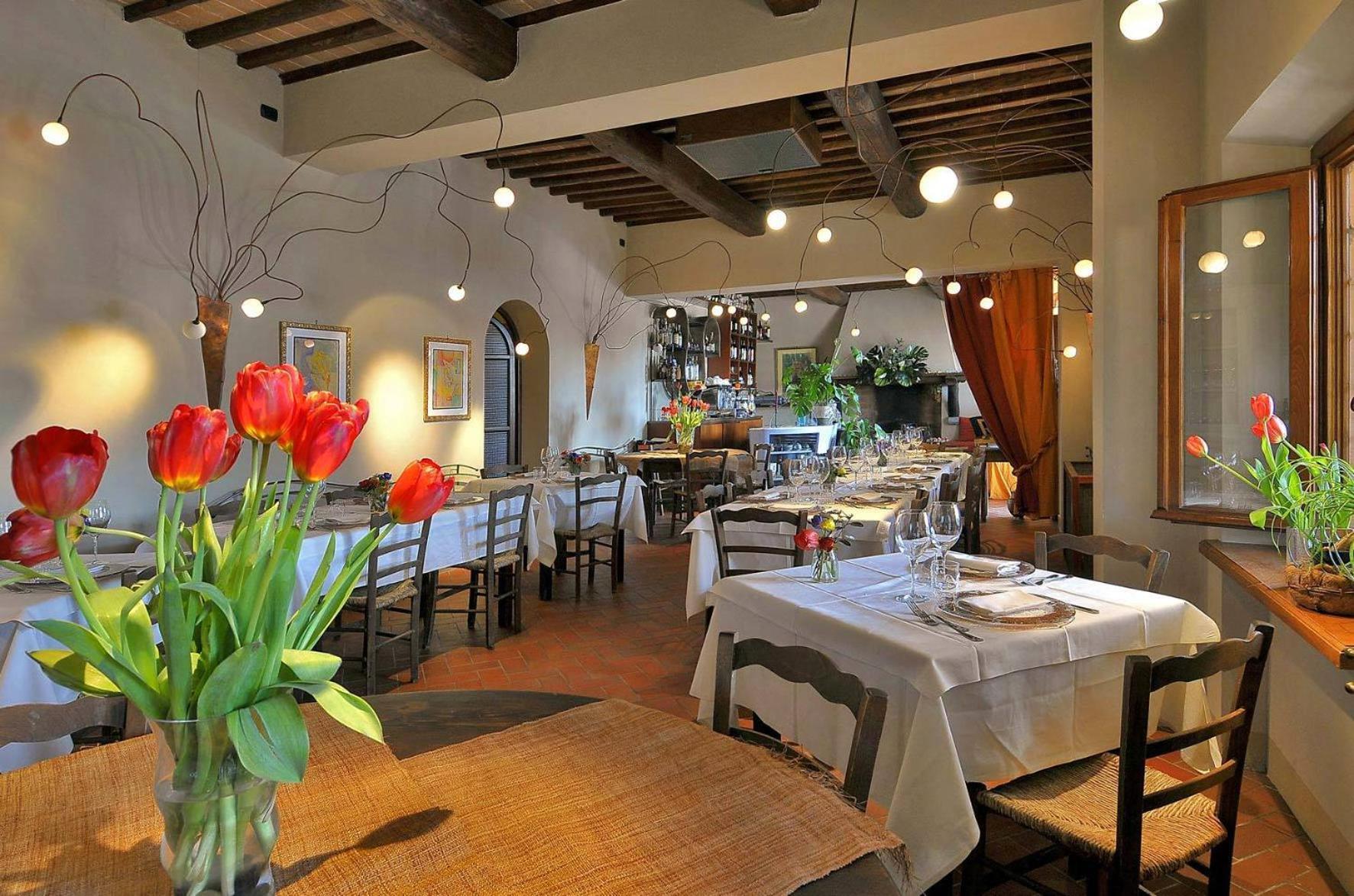 La Torre Wine Resort Монтекарло Екстериор снимка