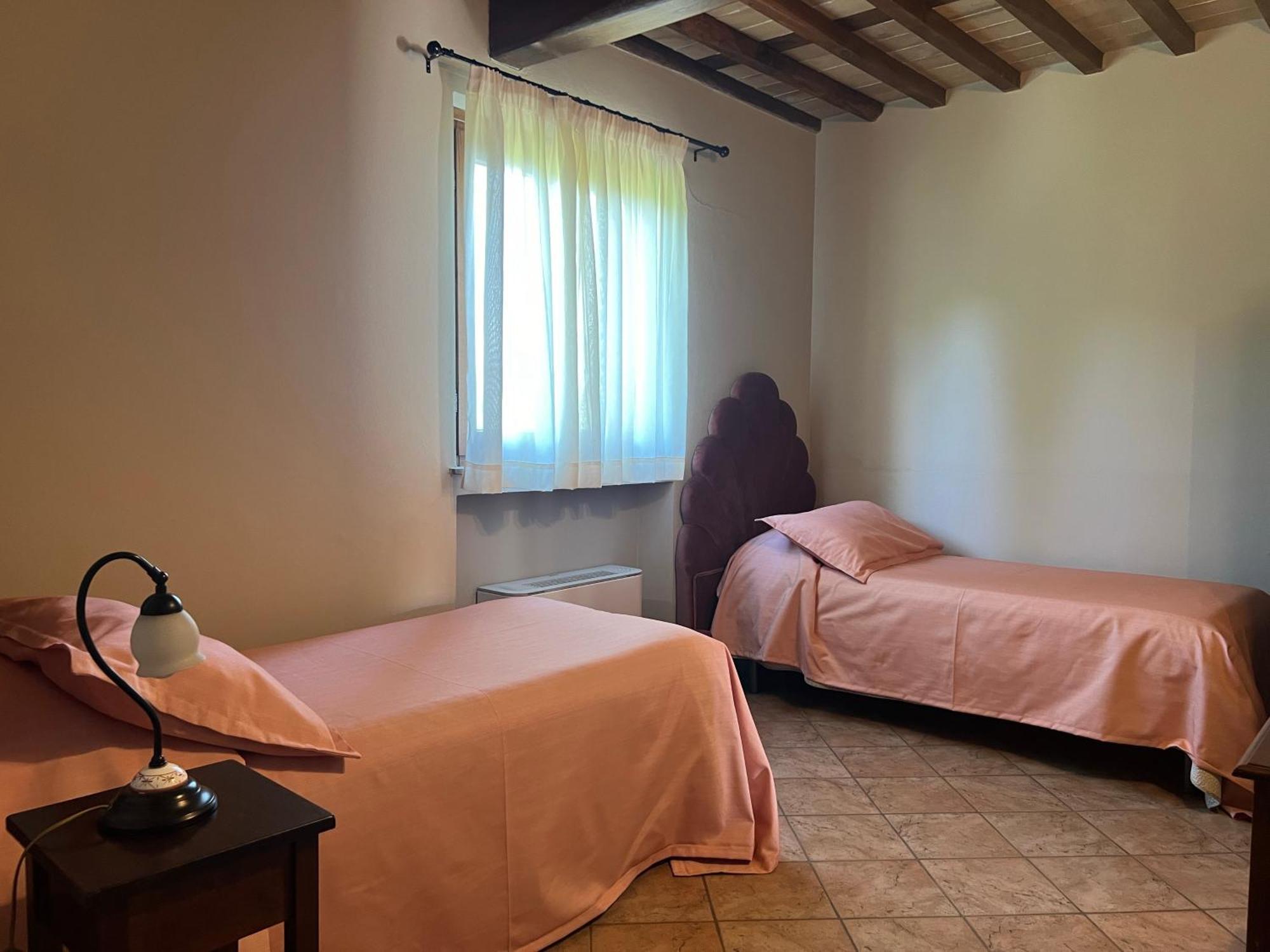 La Torre Wine Resort Монтекарло Екстериор снимка